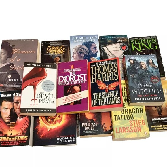 Books to Screen Paperback Lot - 14 books - Dragon Tattoo, Exorcist, crawdads - Picture 1 of 6